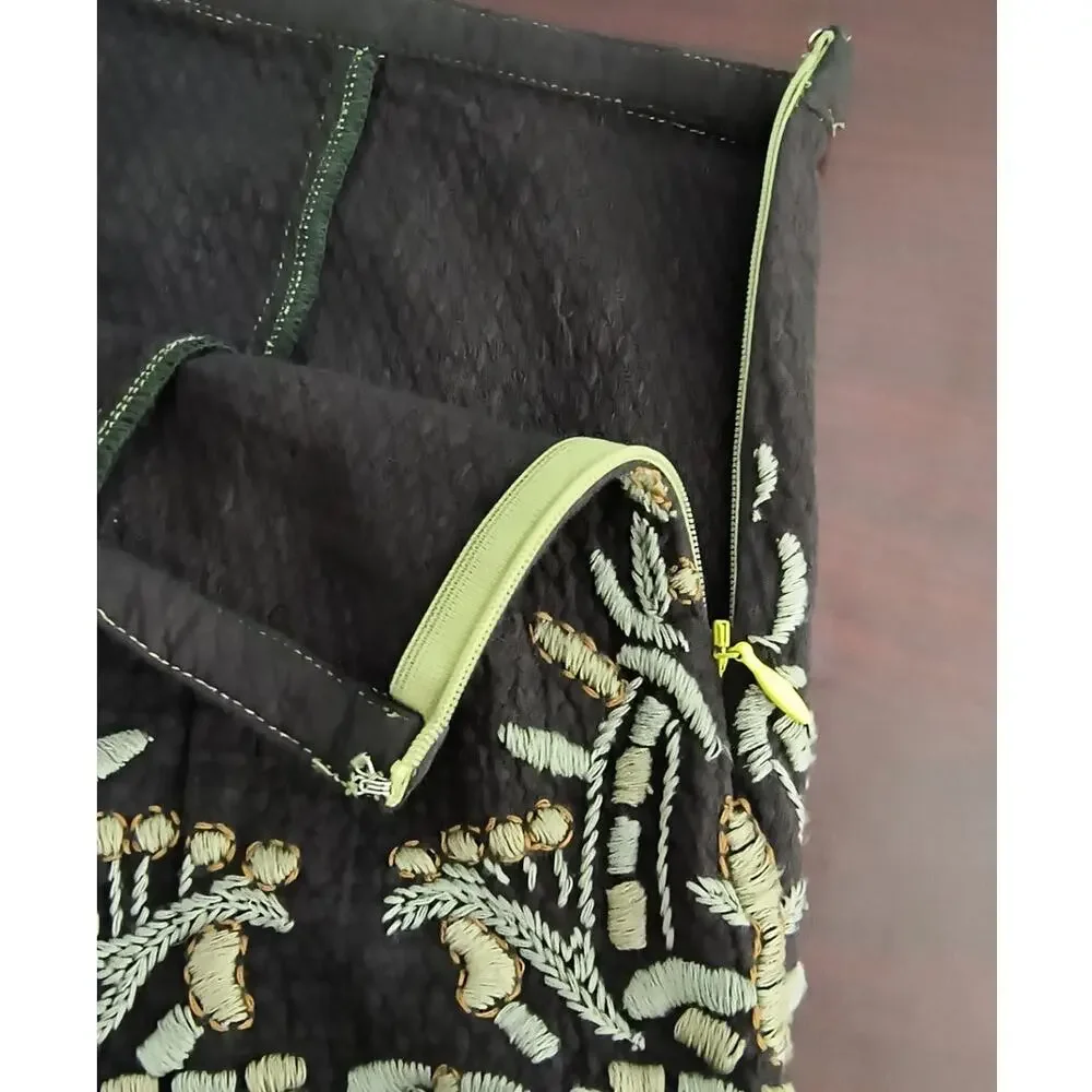 Free people Embroidered Casual Boho Shorts Wmn's Sz XS Brown Scalloped Textured